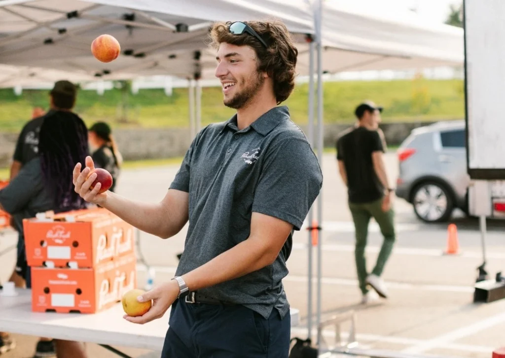 the peach truck peak season shipping with shipstation