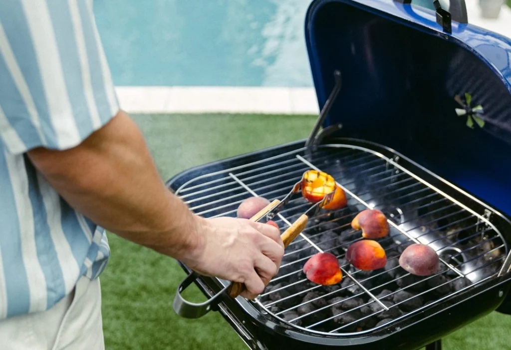 the peach truck shipping with shipstation grilling